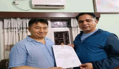 प्रदेश संसदीय दलको प्रमुख सचेतकबाट राजीनामा