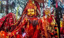 पाथीभरामा सात वर्षमा १३ लाखभन्दा बढी दर्शनार्थीले गरे पूजापाठ