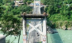 मुगलिङको झोलुङ्गे पुल