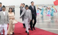 प्रधानमन्त्री दाहाल छोङछिङमा