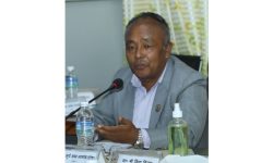 बजेट लगेर जनताको प्रिय बन्न खोज्दा कानुन निर्माण ओझेलमा पर्यो : सांसद तामाङ