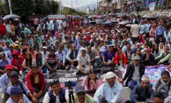 माग पूरा नभएको भन्दै राहत शिक्षकहरु आज पनि सडकमा