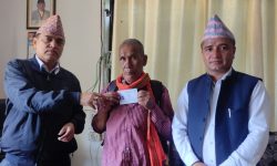 ७२ वर्षको उमेरमा नागरिकता