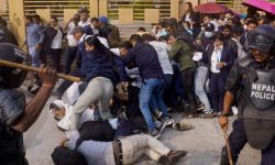 स्थानीय तहका कर्मचारीमाथि प्रहरीको लाठी