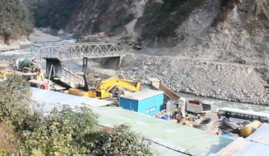 अरुण तेस्रोको काम ५८ दिनदेखि अवरुद्ध