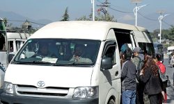 दसैँको मौका छोपी बढी भाडा लिने माइक्रो बसलाई कारबाही