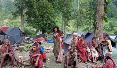 ऋण काढेर दसैँ मनाउँदै चेपाङ समुदाय