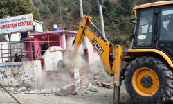 अतिक्रमित संरचना भत्काउन थालियो