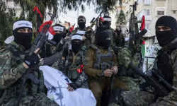 हमासका सैन्य प्रवक्ता भन्छन् : विदेशी बन्धक पाहुना हुन्, स्थिति सुध्रिए छोड्छौं