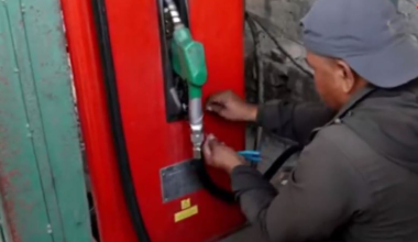 काठमाडौंको गैरीगाउँस्थित पेट्रोल पम्प सिल