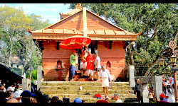 बन्दीपुरमा मनाइयो खड्गजात्रा