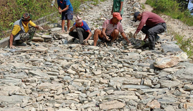 श्रमदानको चलन पुन: ब्युँतिदै