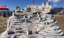 गलकोटको पहिचान बन्दै ‘मूर्तिकला क्षेत्र’