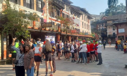 लयमा फकिँदै बन्दीपुरको होटल व्यवसाय