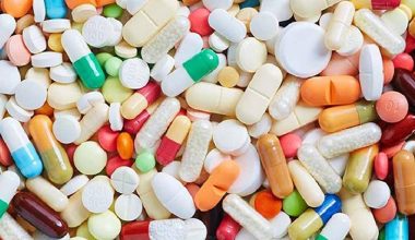 अवैधरूपमा ल्याइएका औषधि बरामद