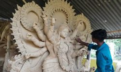 भारतीय मूर्र्तिलाई विस्थापित गराउँदै नेपालगञ्जका मूर्तिकार