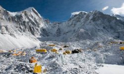 लेक लागेका विदेशी पर्यटकको उद्धारमा समस्या