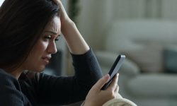 फोन ह्याङ हुने समस्या छ ? यसो गर्नुहोस्