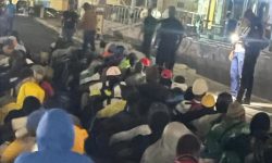 यूरोप प्रवेश गर्न खोज्ने छ सय आप्रवासी शरणार्थी सेनेगलमा रोकिए