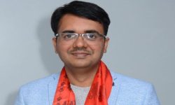 मुटुरोग विशेषज्ञ डा. ओममूर्तिले गरे विश्व रेकर्ड कायम