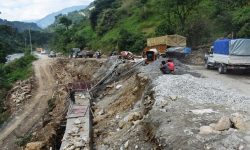 निर्माण सामग्री अभावले मालढुङ्गा–बेनी सडक ठप्प