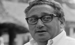 अमेरिकी कूटनीतिज्ञ हेनरी किसिन्जरको १०० वर्षको उमेरमा निधन