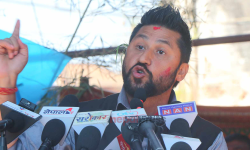 मान्छे बेचेर नअघाएकाहरू चुरे बेचेर अघाउने कोसिस गर्दैछन् : रवि लामिछाने