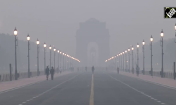 प्रदूषण बढेपछि नयाँदिल्लीमा सवारी साधनमाथि रोक लगाइने