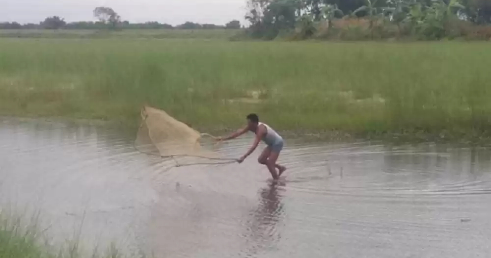 मलाह समुदायको पेसा सङ्कटमा