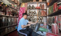 प्रविधिको विकासले मादल व्यवसाय सङ्कटमा