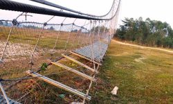 झोलुङ्गे पुलका सामान चोरी