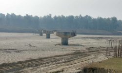 दोदा पुल : आठ वर्षमा तीन पिलर मात्रै ठडिए