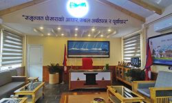 पोखरामा मेयरको नयाँ कार्यकक्ष बनाउँदा प्राविधिकको बिचल्ली