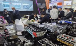 साङ्घाई अटो पार्ट्स मेलामा ५,६०० भन्दा बढी कम्पनी सहभागी