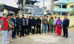 दुर्लभ चरा संरक्षणमा जुटे संरक्षणकर्मी