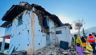 मृतकका आफन्तलाई बीमाबापतको रकम दिन सुरु