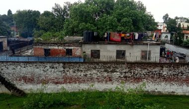 जीर्ण कारागारमा कैदीको भीड, नयाँ पक्की भवन रित्तै