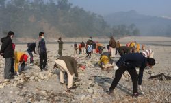 देवघाटधाम क्षेत्रको सरसफाइ