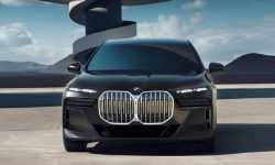 सन् २०२३ मा बिएमडब्ल्यू पच्चीस लाख साठी हजार कार बिक्री गर्न सफल