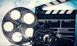 एकसाथ चार चलचित्र छायाङ्कन