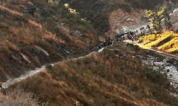 ढोरपाटन दुर्घटना : तीन घाइतेलाई हेलिकोप्टरद्वारा पोखरा पठाइयो