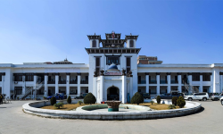 राष्ट्रियसभा निर्वाचनका लागि मतदान केन्द्रमा पुग्यो मतपत्र