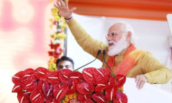 अयोध्यास्थित मन्दिरमा राम लल्लाको मूर्ति अनावरण, मोदीद्वारा पूजाअर्चना