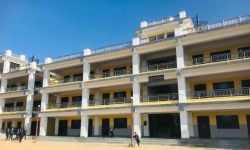 शहरी मोहले घट्दैछन् गाउँका विद्यालयमा विद्यार्थी