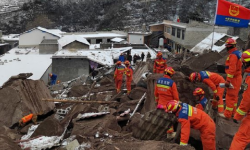 दक्षिणपश्चिम चीनमा पहिरोमा परी ४३ को मृत्यु