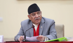 कार्यकर्तालाई प्रचण्डको प्रश्न : १७ हजार प्लस २ भन्नेको प्रतिवाद गर्न किन सक्दैनौं ?