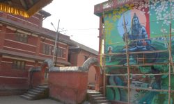 पनौती त्रिवेणीघाटमा मकर मेला झल्किने कलाकृति तयार हुँदै