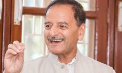 कांग्रेस नेता सिटौलाले गराए मनोनयनपत्र दर्ता