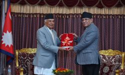 राष्ट्रपति पौडेलसमक्ष प्रधानमन्त्रीले गरे प्रतिवेदन पेस