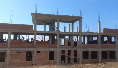 बराहपोखरीको प्रशासनिक भवन निर्माणमा ढिलासुस्ती